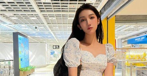 娱乐圈最热闹吃瓜的一天,揭秘明星幕后真相，精彩瞬间盘点！